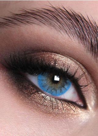 Buckingham Blue Coloured Contact Lenses – Three Month Wear
